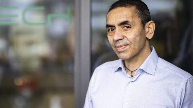 BioNTech CEO’su Uğur Şahin, Omicron Varyantı Hakkında Açıklama Yaptı: Aşımız ’Büyük İhtimalle’ Etkili