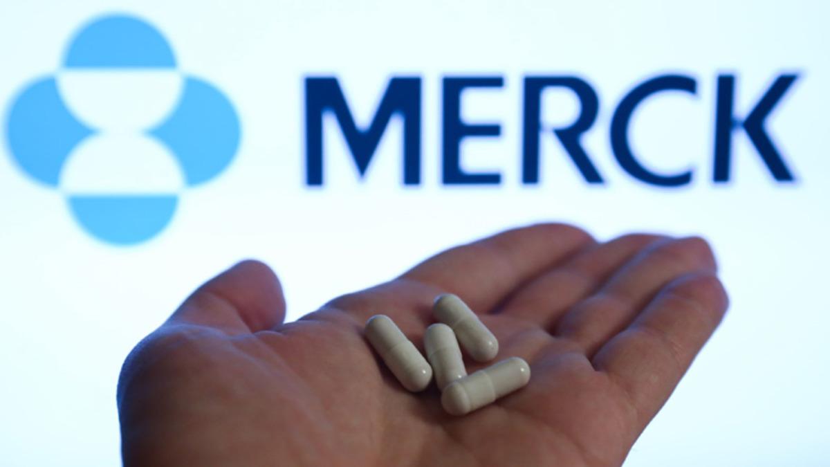 Yolun Sonu Görünmeye Başladı: Dünyanın İlk COVID-19 İlacı İçin ’Onay’ Tavsiyesi