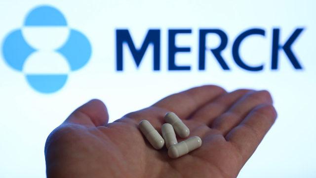 Yolun Sonu Görünmeye Başladı: Dünyanın İlk COVID-19 İlacı İçin ’Onay’ Tavsiyesi