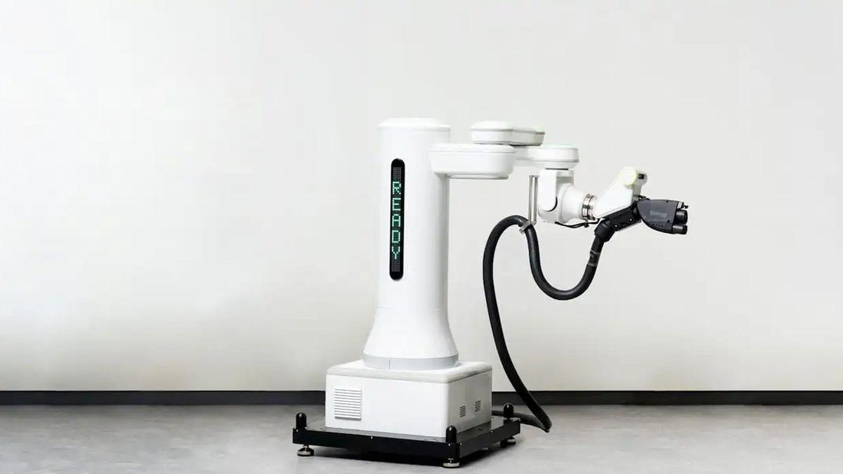 Hyundai’den Elektrikli Arabalar İçin Şarj Robotu: Geleceğin Pompacılarıyla Tanışın! [Video]