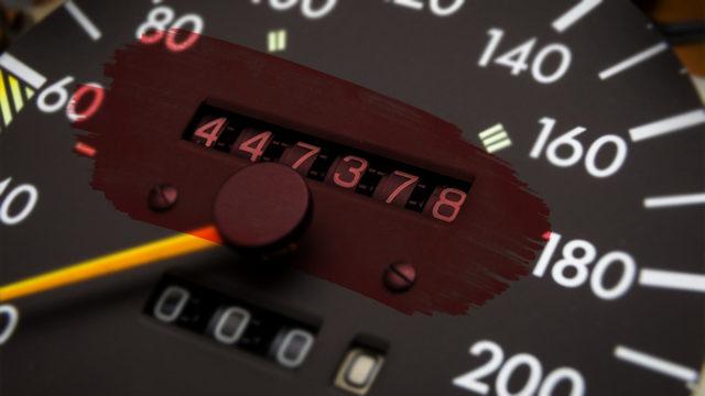 ‘İkinci El’deki En Büyük Tuzak: Bir Arabanın Kilometresinin Düşürüldüğü Nasıl Anlaşılır?