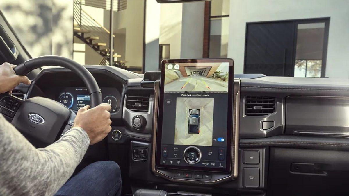 Ford, Tesla’ya Rakip Olmak İstiyor: Otonom Sürüş Özellikli Yeni Elektrikli Kamyonet 