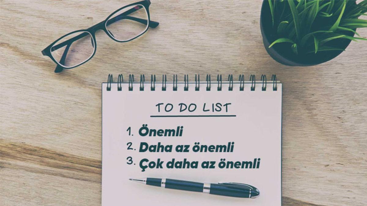 Hayatınızın Gidişatını Değiştirip Büyük Farklılıklar Yaratmanızı Sağlayacak Yöntem: Atomik Alışkanlıklar