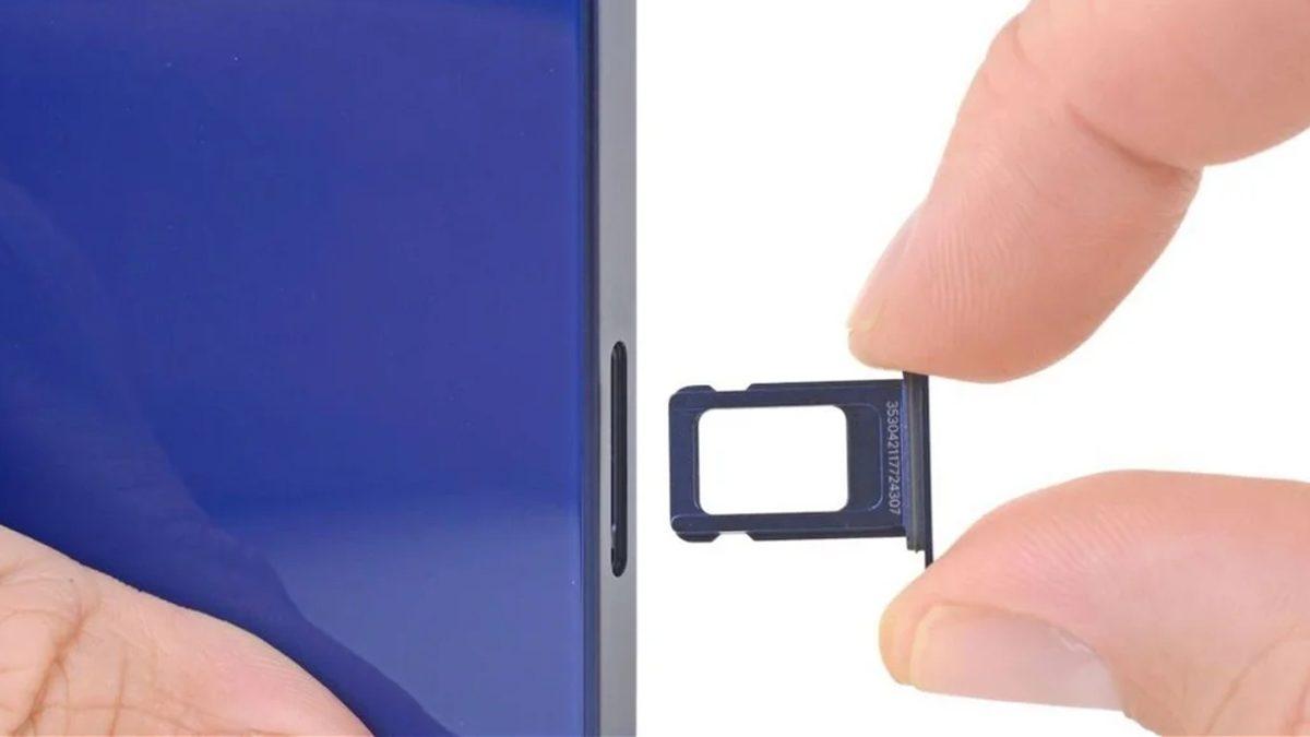 iPhone 15’in Avrupa’ya SIM Kart Yuvası Olmadan Geleceği İddia Edildi: Yalnızca eSIM Kullanılabilir!