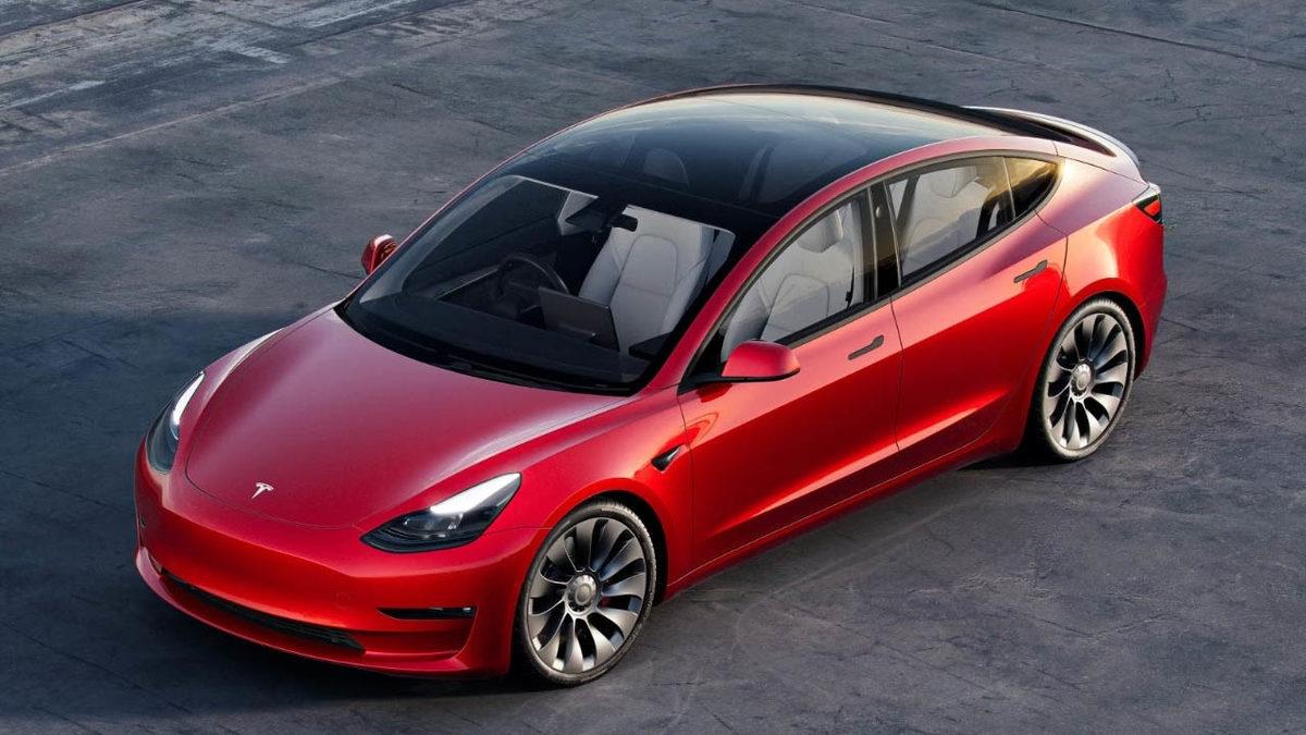 Tesla, Türkiye’de Neden Sadece ’Model Y’ Satacak?