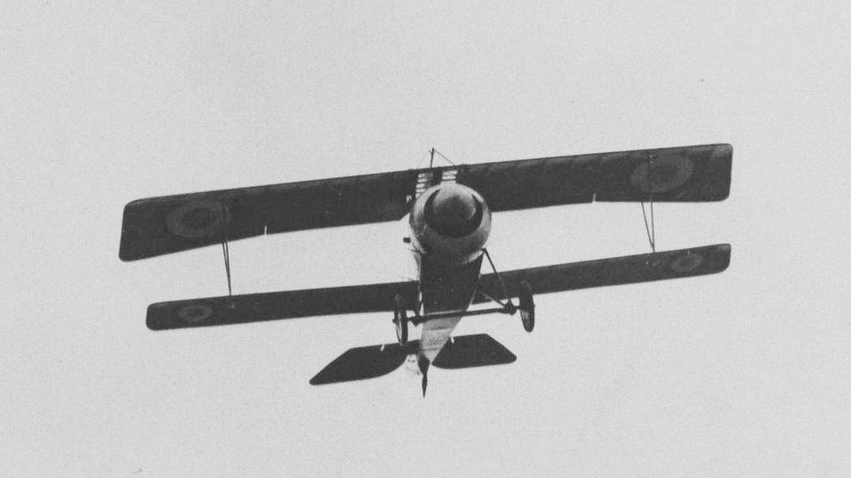 Artık Yalnızca Filmlerde ve Gösterilerde Rastladığımız Çift Kanatlı Uçakların Devri Neden Kapandı?