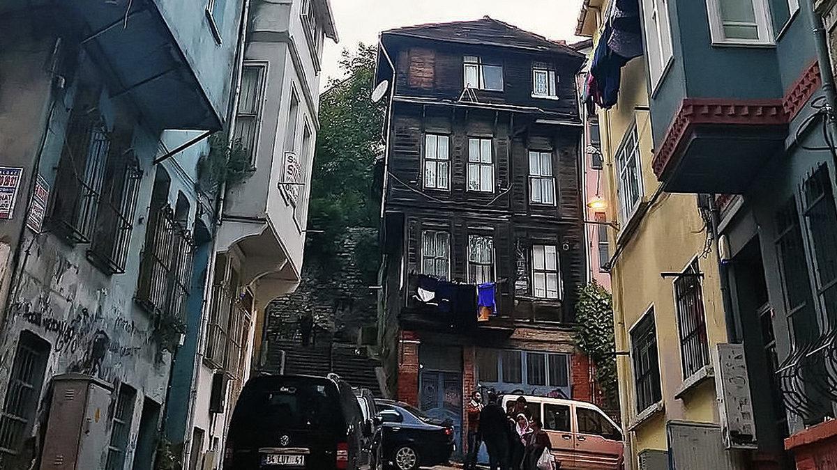 Türk Dizi Tarihindeki Bu Meşhur Evleri Görünce ’Eski Bir Dostunuzu Görmüş Gibi’ Hissedeceksiniz
