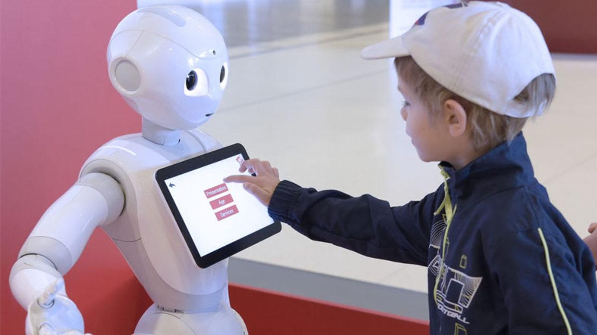 Bir Yazılım Eğitmeninin Gözünden: ChatGPT Kod Yazabiliyor Diye Yazılım Öğrenmek Artık Saçmalık mı?