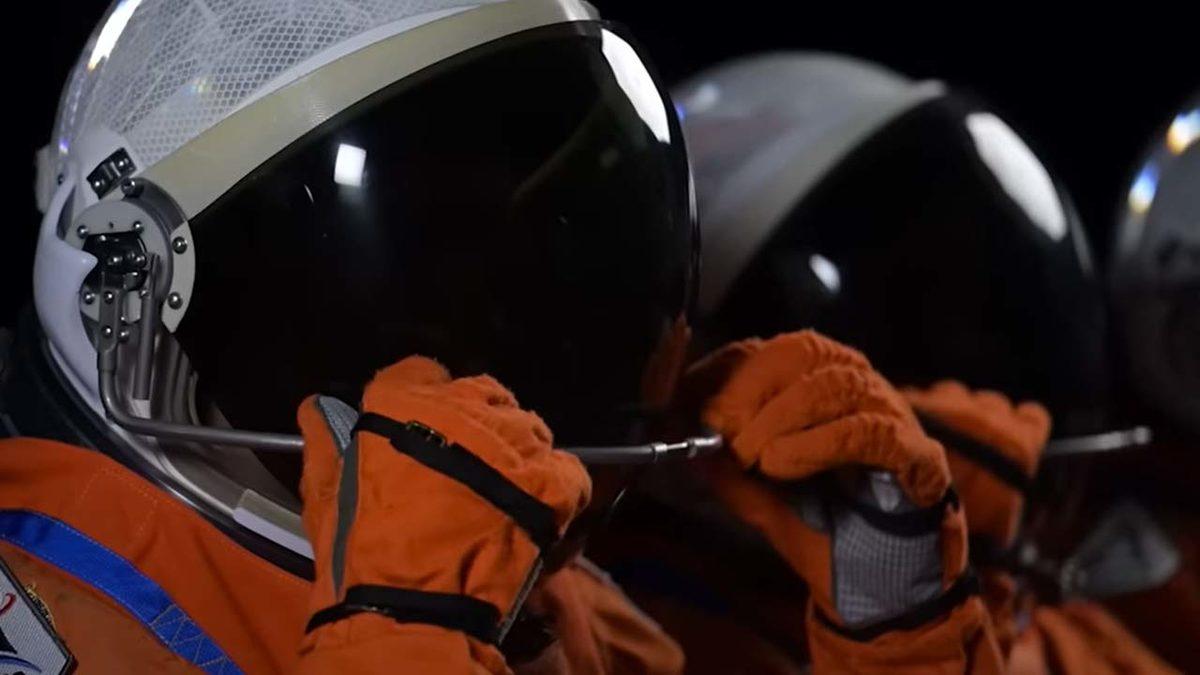 NASA, Ay’a Göndereceği Astronotları Açıkladı: İlk Kez Bir Kadın ve Bir Siyahi Ay’a Gidecek...