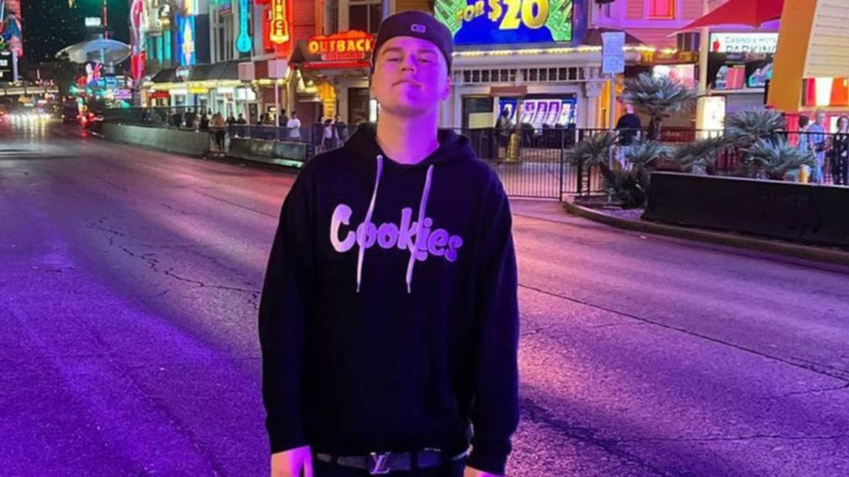 Şaka, Kaka Oldu: YouTuber, Şaka Videosu Çekmeye Çalışırken Silahla Vuruldu