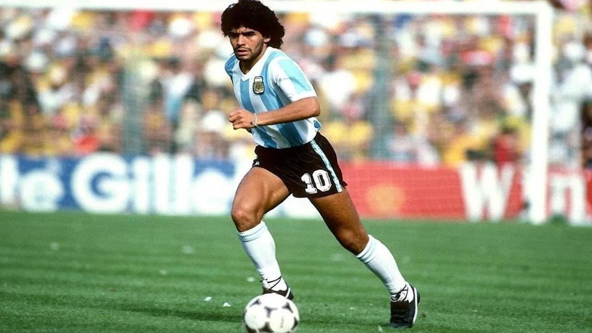 Futbol Tayfa Buraya: İtalyan Mafyasının Bile Sahip Çıktığı Tarihin En İyi Oyuncularından Diego Maradona Hakkında Muhtemelen Duymadığınız 10 Bilgi