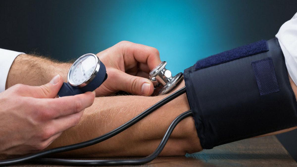 Beklenmedik Anlarda Ortaya Çıkabilen ’Tansiyon Düşüklüğüne’ Ne İyi Gelir? Tüketmeniz Gereken 13 Sağlıklı Besin