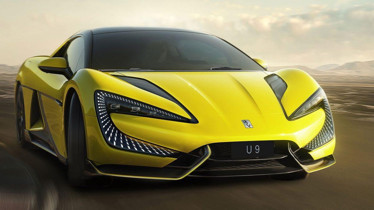 BYD, Dans Edip Zıplayabilen Süper Otomobili YangWang U9’u Tanıttı: Üç Tekerlek Üzerinde de Gidebiliyor! [Video]