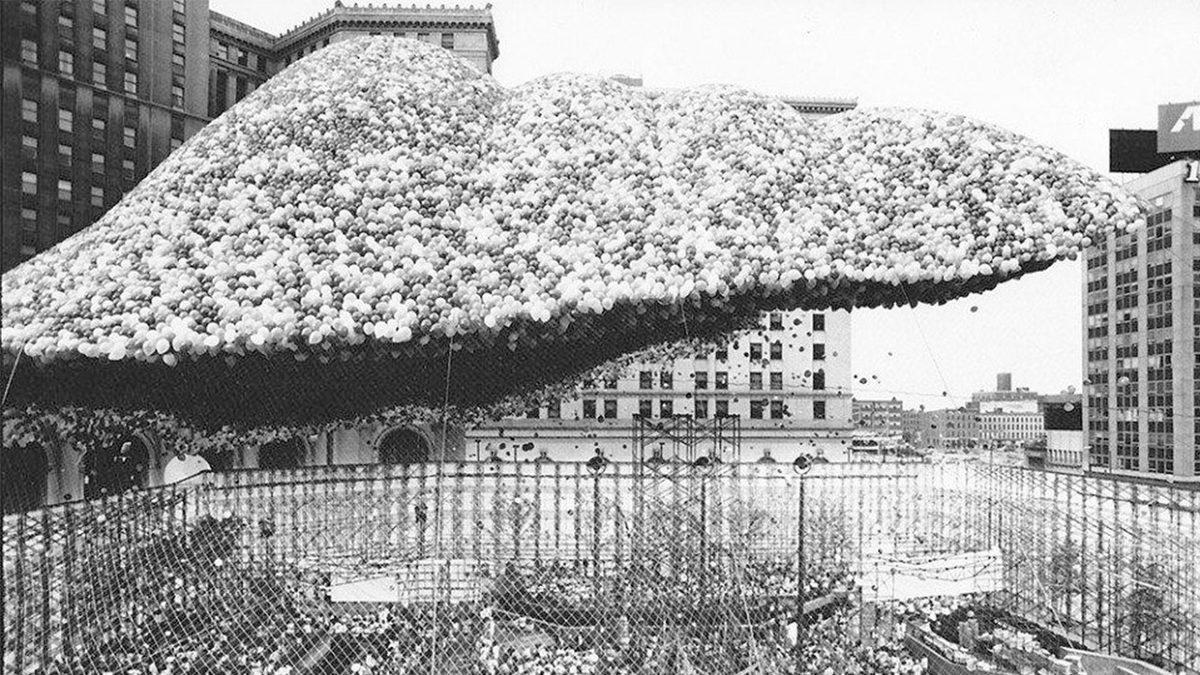 1,5 Milyon Balonun Aynı Anda Göğe Bırakılmasıyla Yaşanan Bir Facianın Akılalmaz Hikâyesi