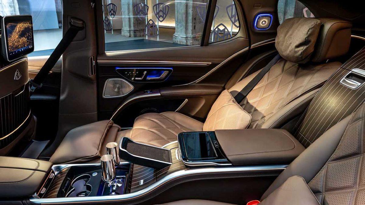 Mücevher Gibi Araba: 2024 Mercedes-Maybach EQS SUV Tanıtıldı [Video]