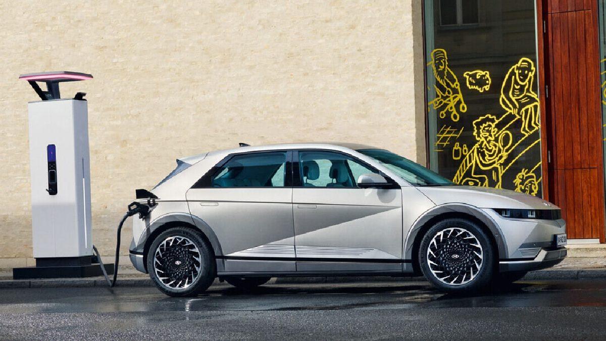 Türkiye’de Yılın Otomobil Yarışmasının Finalistleri Belirlendi: İşte Finale Kalan Otomobiller