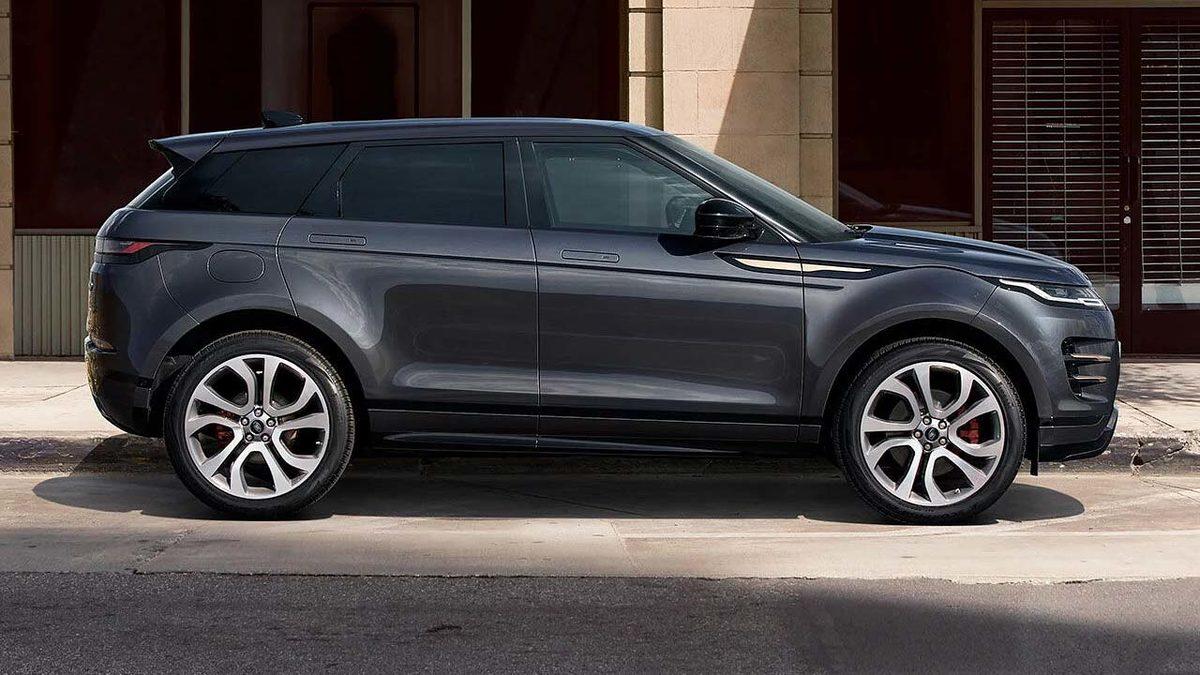 Land Rover’ın ÖTV Düzenlemesi Sonrası Fiyat Listesi Belli Oldu: Zaten 30 Milyona Dayanan Range Rover’ın Fiyatı Ne Oldu?