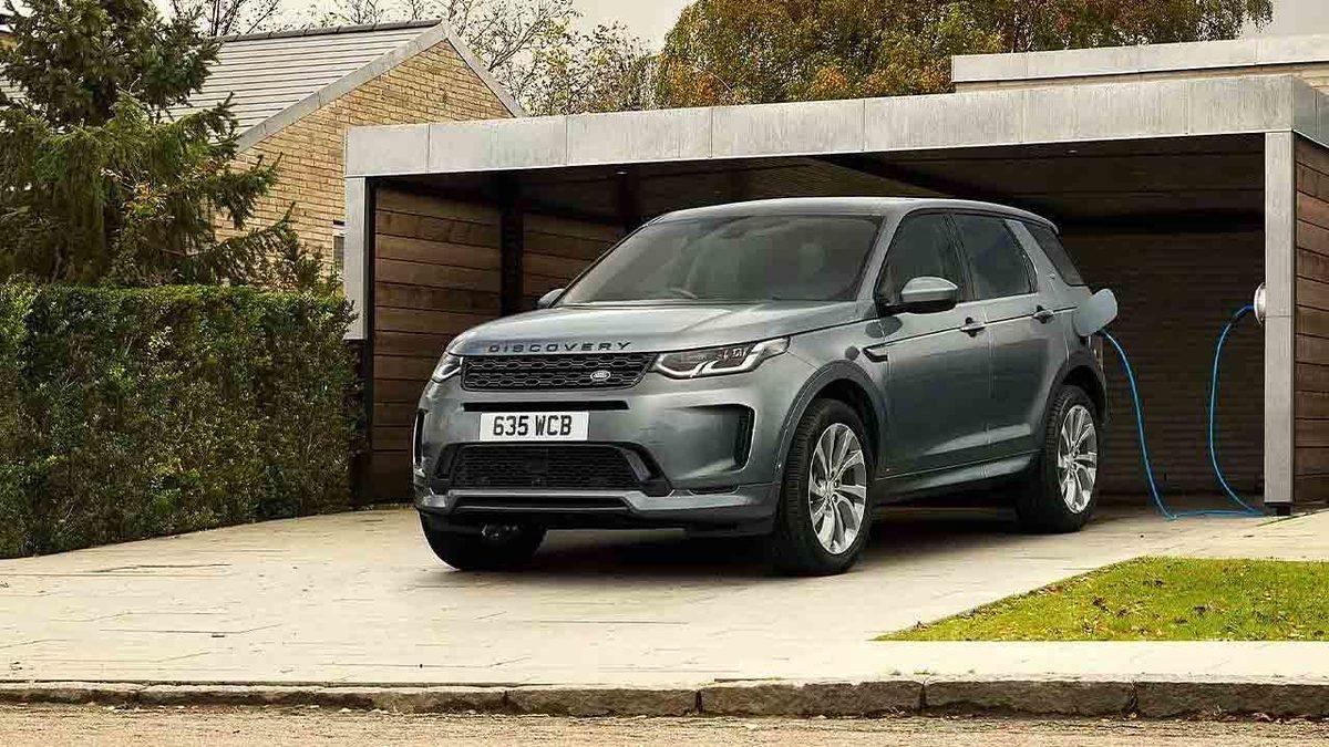 Land Rover’ın ÖTV Düzenlemesi Sonrası Fiyat Listesi Belli Oldu: Zaten 30 Milyona Dayanan Range Rover’ın Fiyatı Ne Oldu?