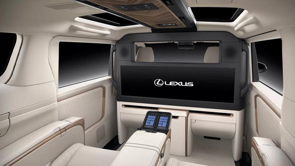 Lexus’un Ultra Lüks Minivanı LM, Türkiye’de: İşte Dudak Uçuklatan Fiyatı!