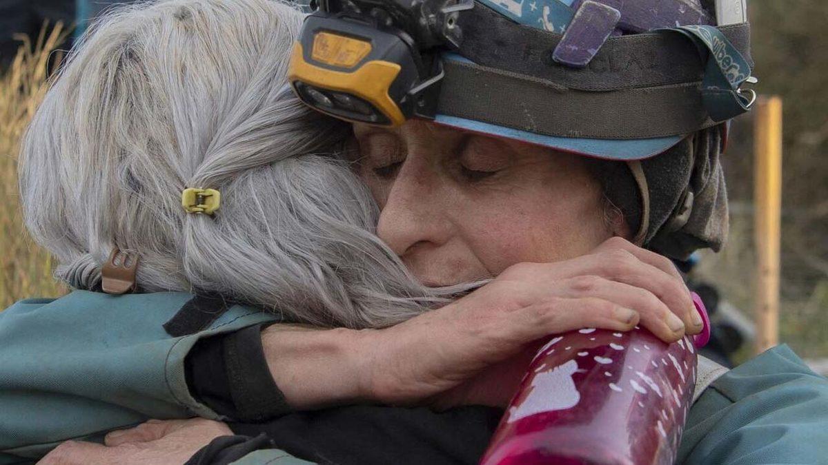 Bir Mağarada 500 Gün Boyunca Tek Başına Yaşayan Kadından 