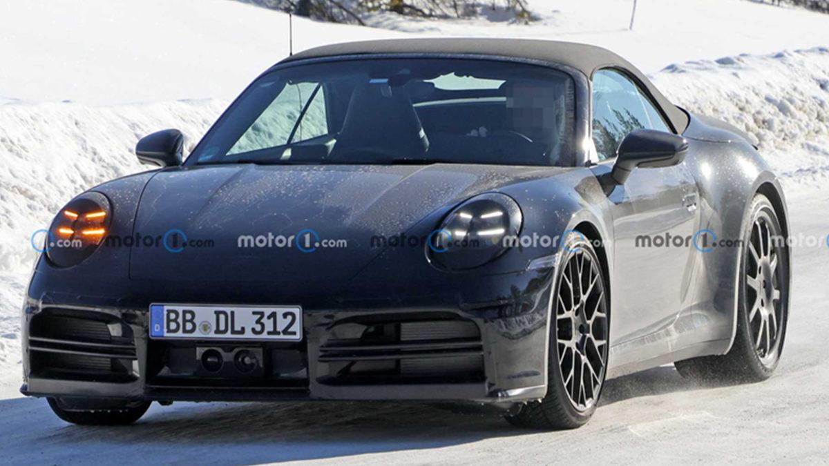 Makyajlı Porsche 911 Cabrio Sürüş Testlerinde Görüntülendi: Yeni Otoban Faresi! (Video)