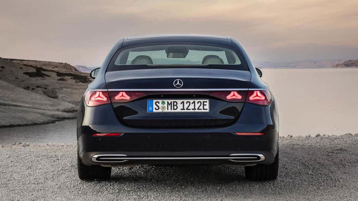 Eşsiz Güzelliğe Sahip 2024 Mercedes-Benz E-Serisi Türkiye’de: İşte Fiyatı