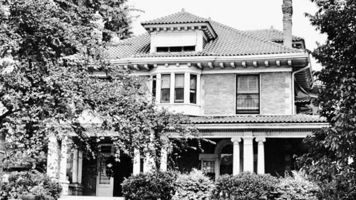 Yaklaşık 5000 Çocuğu Kaçırıp Satarak Milyonlar Kazanan Bir Kadının Kirli İşlere Bulaşma Hikâyesi