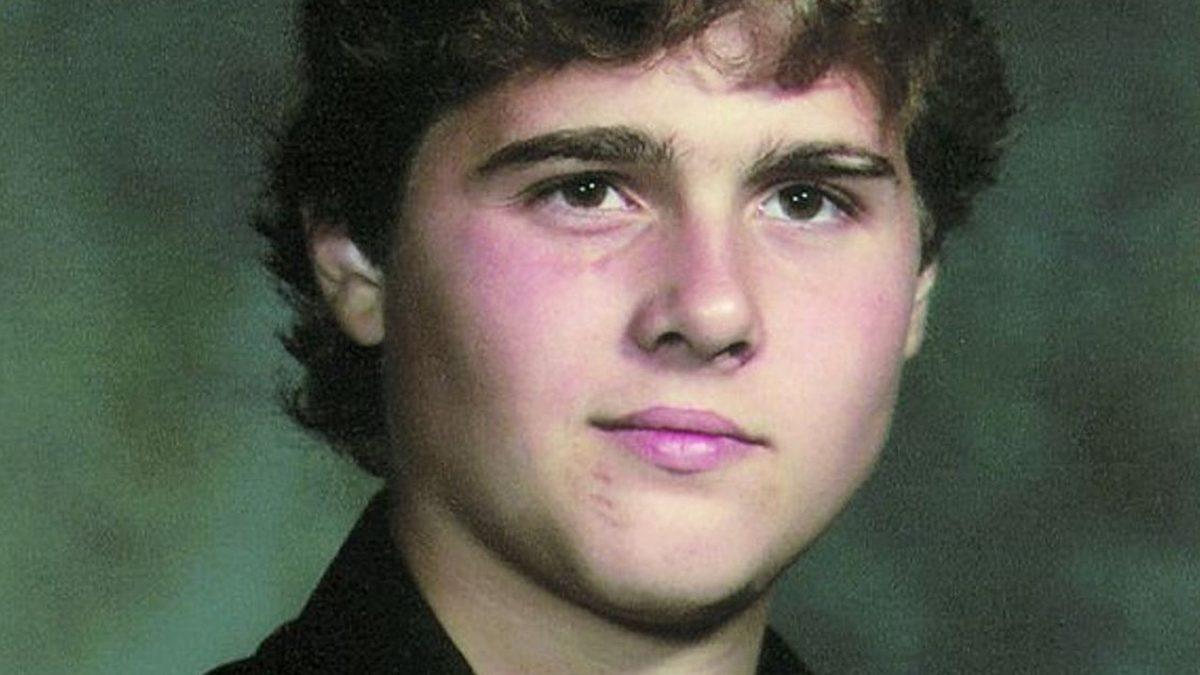 Erkek Olmasına Rağmen Ailesi Tarafından Zorla Kadın Olarak Büyütülen David Reimer’ın Şoke Eden Öyküsü