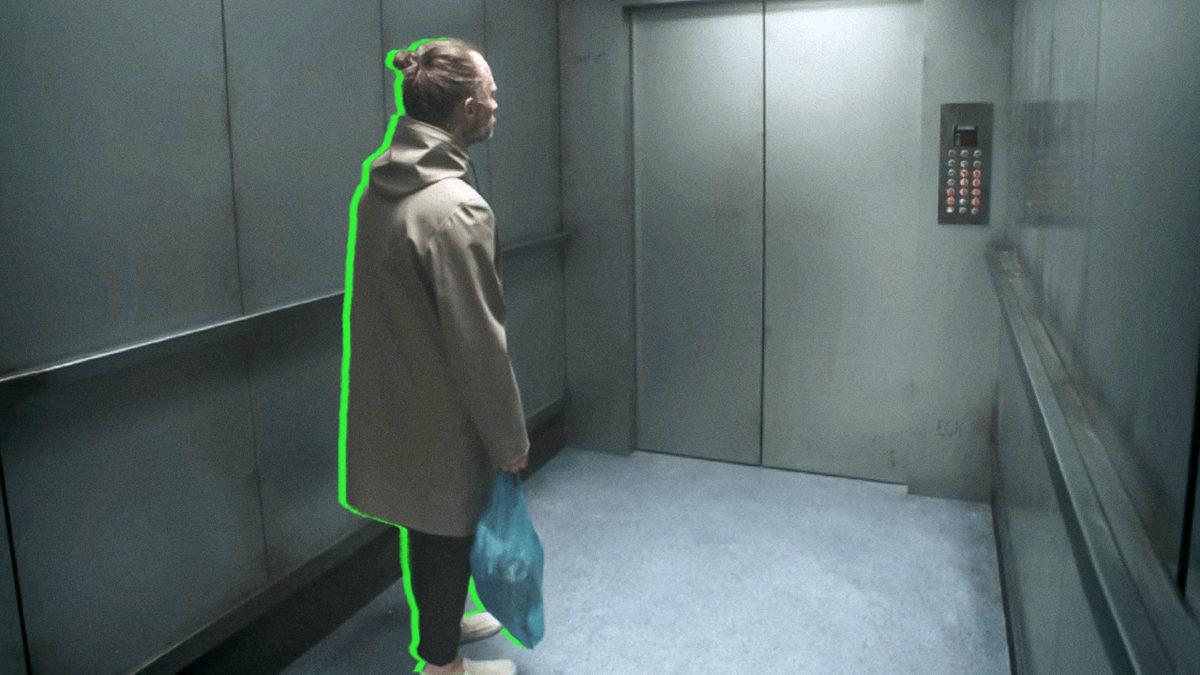 Bir Asansörde Kilitli Kalırsanız İçerideki Oksijen Sizi Ne Kadar Süre Hayatta Tutabilir?