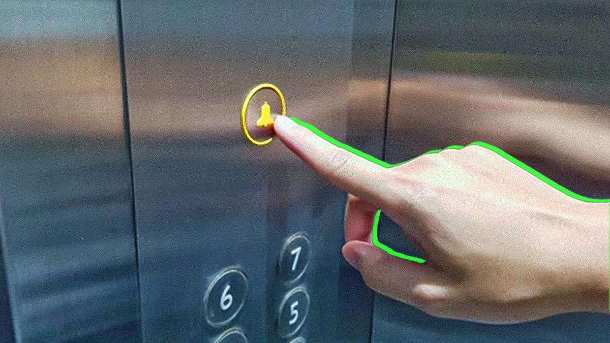 Bir Asansörde Kilitli Kalırsanız İçerideki Oksijen Sizi Ne Kadar Süre Hayatta Tutabilir?