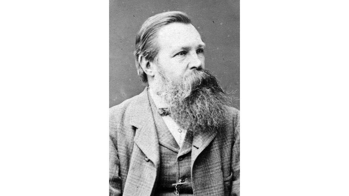 Çocukken Yahudi Olduğu İçin Ayrımcılığa Uğrayan Karl Marx’ın ’Din Toplumların Afyonudur’ Diyecek Noktaya Geldiği Hayat Hikayesi