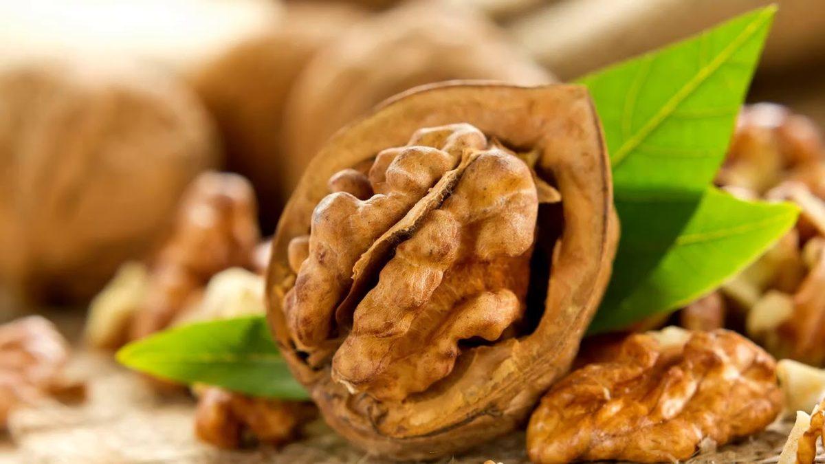 ‘Beyne Benziyor, Beyne İyi Geliyor’ Klişesinden Çok Daha Fazlası: Cevizin Pek Bilmediğimiz 13 Yararı