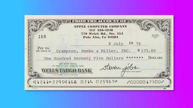 Steve Jobs İmzalı Bir Çek, Açık Artırmada Dudak Uçuklatan Fiyata Satıldı