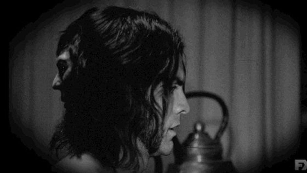 Kafasının Arkasında Ona Fısıldayan Şeytani Bir Yüzle Doğduğu İddia Edilen Gizemli Adam: Edward Mordrake