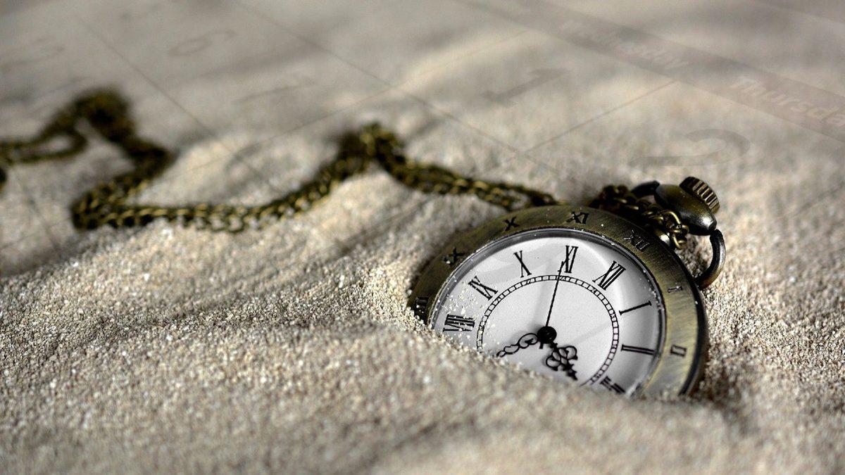 Şu Anda 1726 Yılında Yaşadığımızı İddia Eden Hayalet Zaman Hipotezi: O Dönemin Belgeleriyle Oynanmış Olabilir mi?