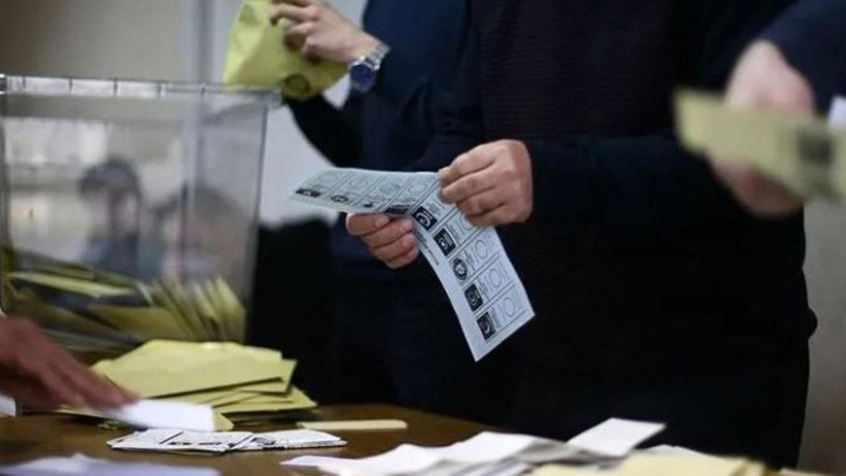 Seçimlerde Nasıl Sandık Kurulu Üyesi veya Müşahit Olunur?