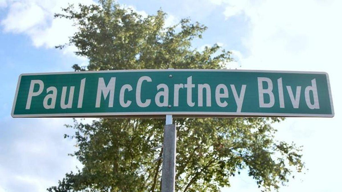 Bu Benim Aklıma Nasıl Gelmemiş Diyeceksiniz: İngilizce İsimlere Eklenen 