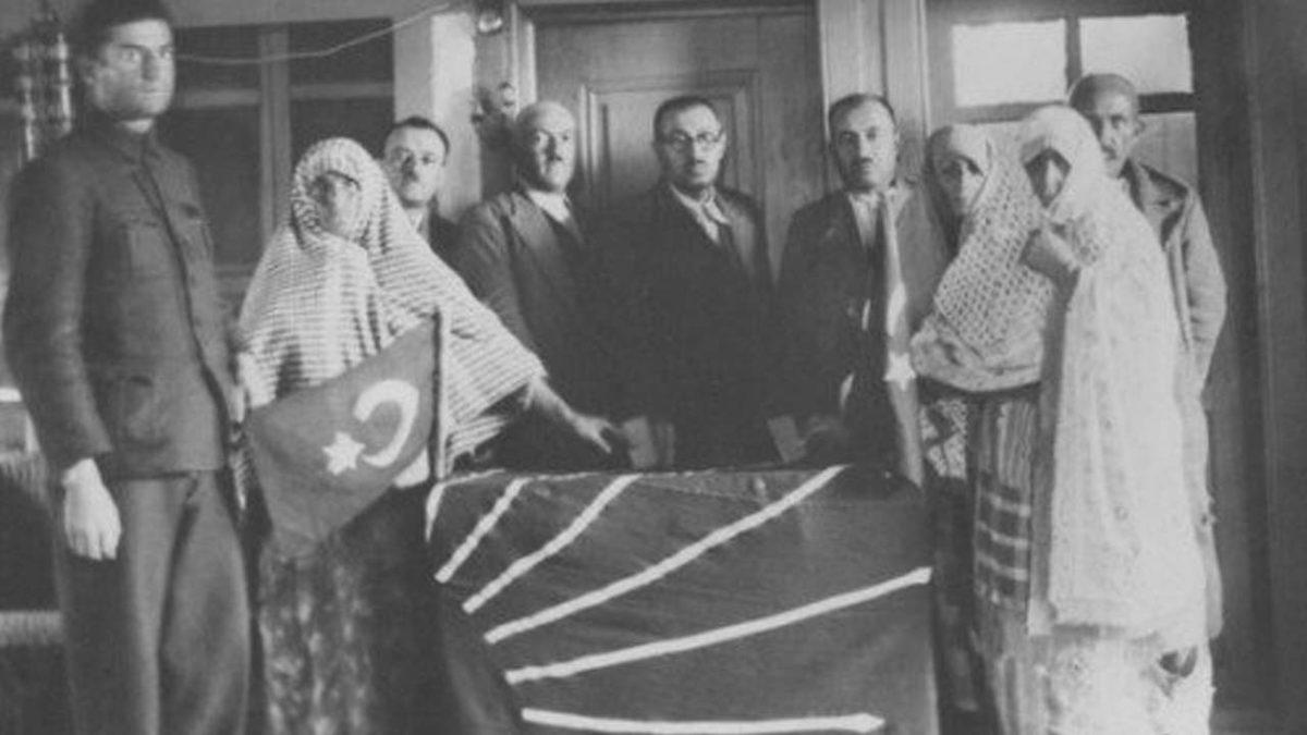 Her Adımı Ders Niteliğinde: Atatürk’ün de Aday Olduğu Türkiye’nin İlk Genel Seçimlerinde Neler Yaşanmıştı?