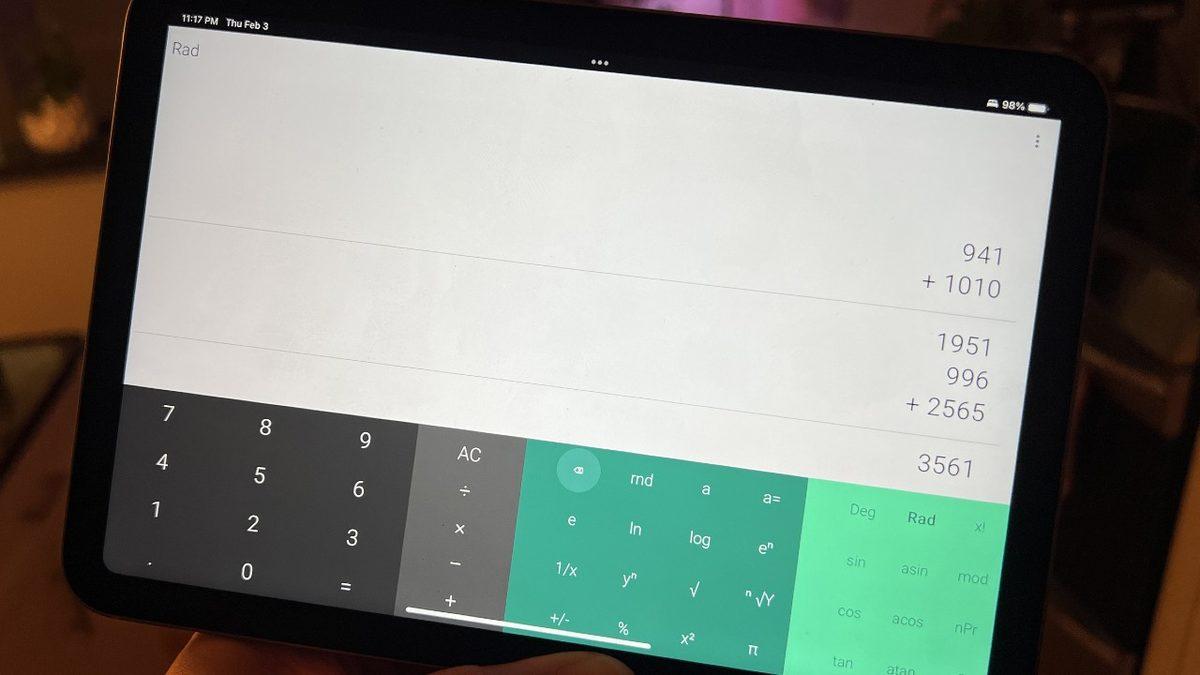Apple’ın Diğer Ürünlerinde Hesap Makinesi Varken iPad’lerde Neden Yok?