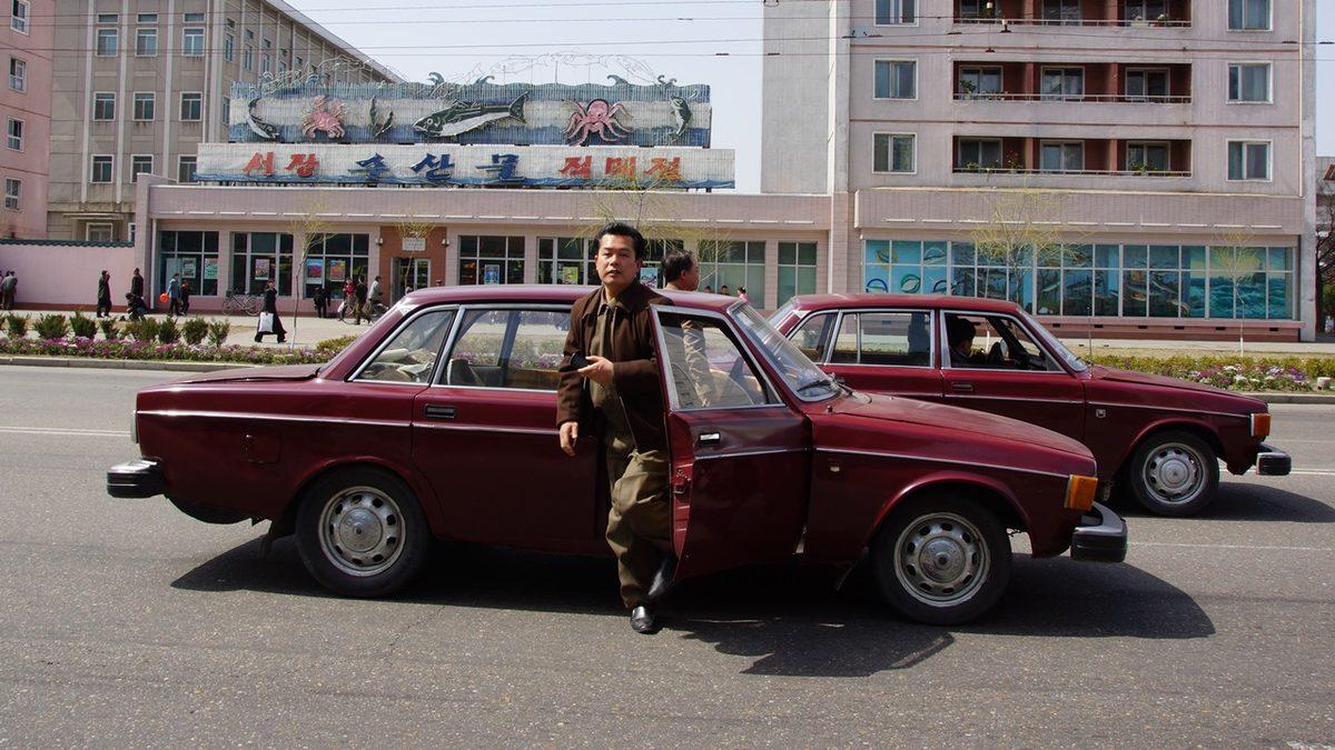 Tarihin En Büyük Araba Hırsızlığının Arkasında 