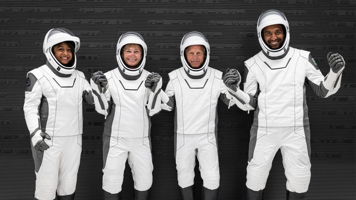 Türk Astronotlar da Uzaya Böyle Gidecek: İlk Suudi Arabistanlı Kadın Astronot Uzaya Fırlatıldı [Video]