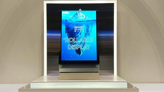Samsung, Küçücük Bir Telefonu Devasa Bir Tablete Dönüştürecek ’Sarılabilir’ Ekranını Duyurdu