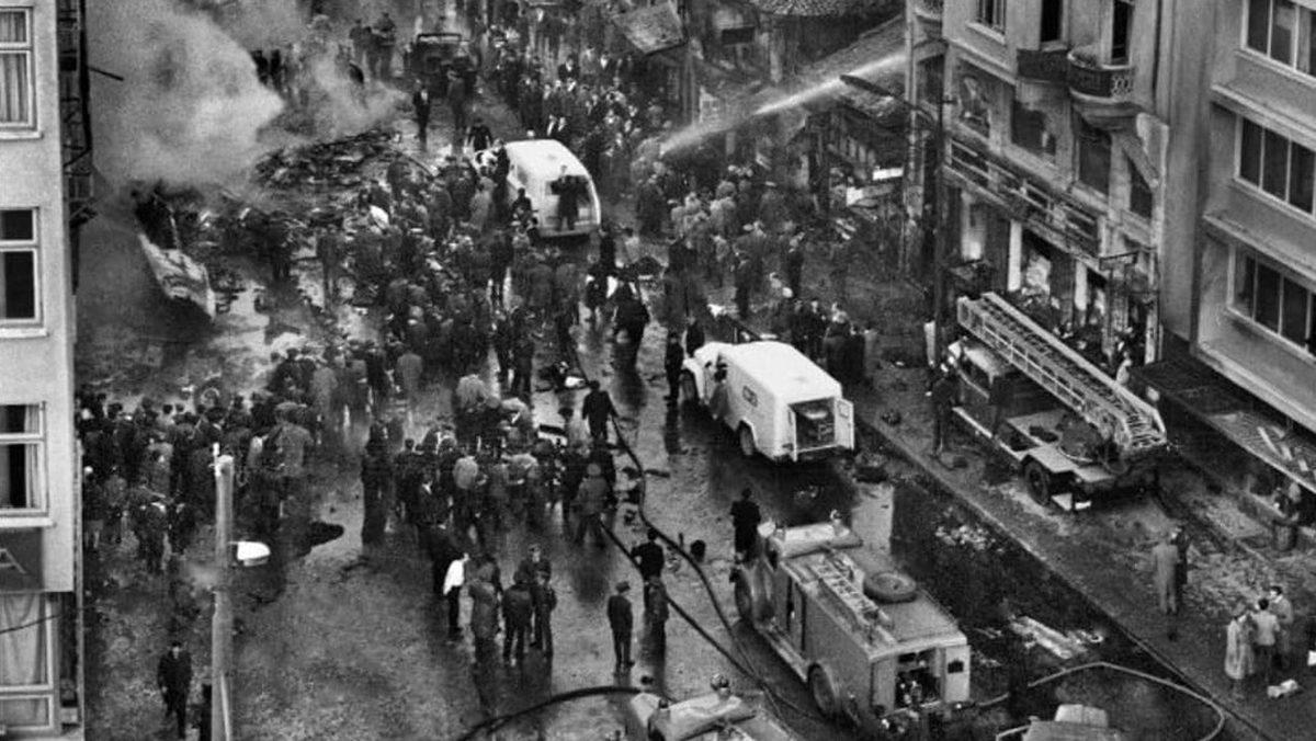 Türk Havacılık Tarihinin En Büyük Felaketlerinden: Ankara’da İki Uçağın Havada Çarpışmasıyla 120 Kişinin Öldüğü Ulus Faciası