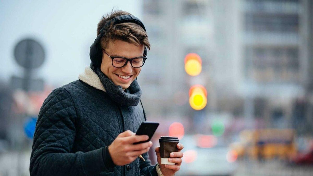 Diğer Ülkelerde Nasıl Random Atılıyor? Hanslar, Hankeller Öyle Bizim Gibi ‘asdfghjkl’ Yazmıyor