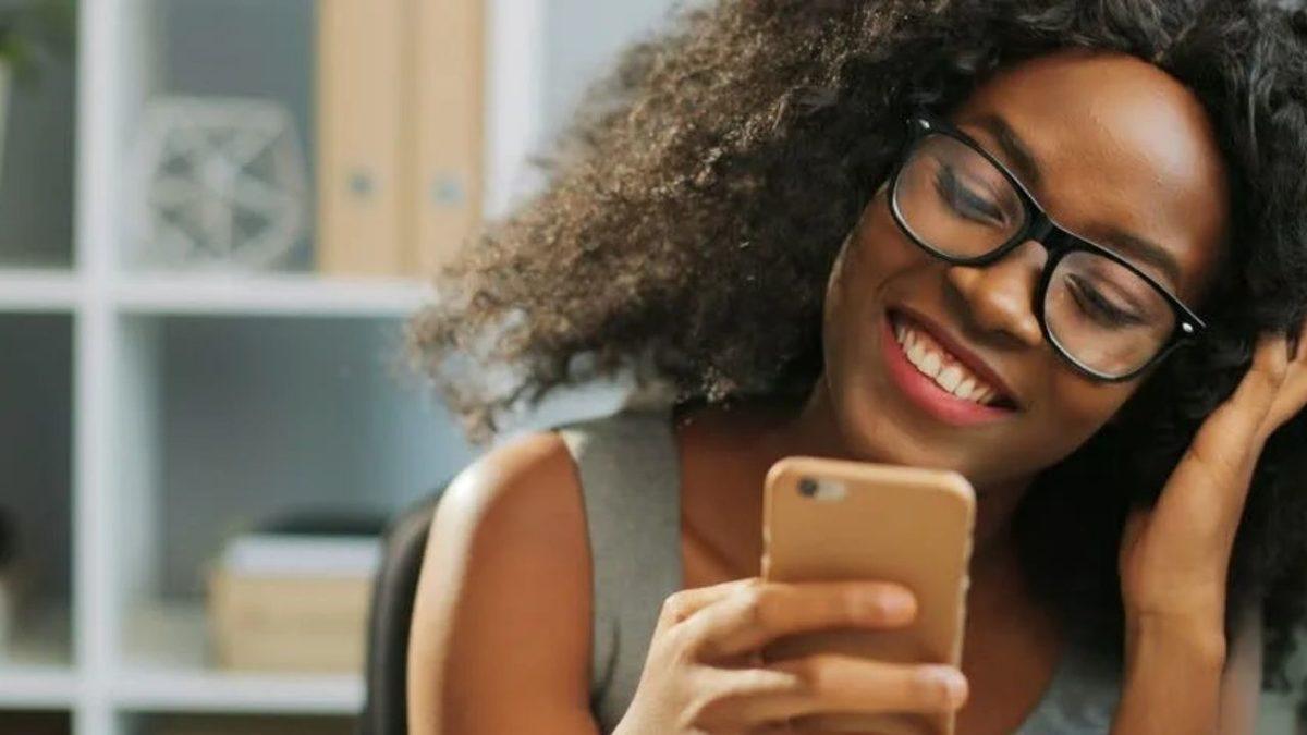 Diğer Ülkelerde Nasıl Random Atılıyor? Hanslar, Hankeller Öyle Bizim Gibi ‘asdfghjkl’ Yazmıyor