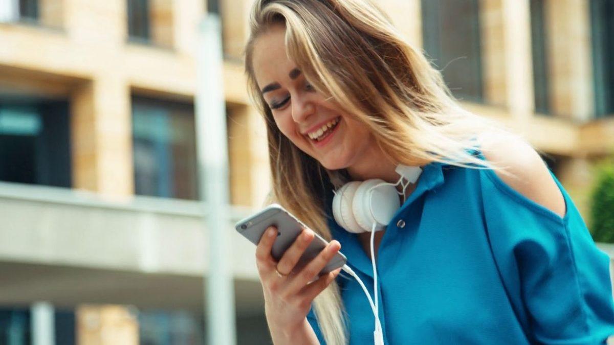 Diğer Ülkelerde Nasıl Random Atılıyor? Hanslar, Hankeller Öyle Bizim Gibi ‘asdfghjkl’ Yazmıyor