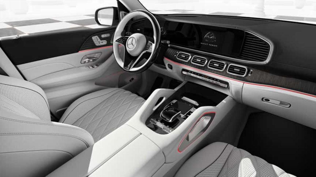Mercedes-Maybach, ‘Gece Serisi’ Paketini Duyurdu: James Bond Filmlerinden Fırlamış Gibi