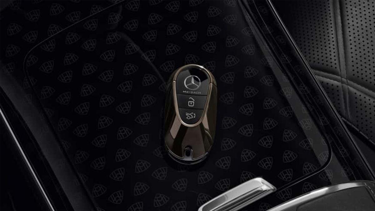 Mercedes-Maybach, ‘Gece Serisi’ Paketini Duyurdu: James Bond Filmlerinden Fırlamış Gibi