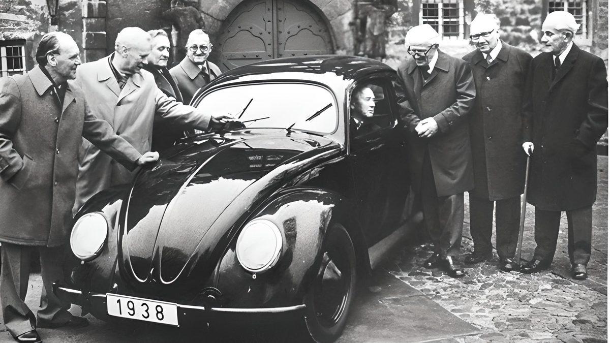 Bünyesinde Audi, Bugatti, Porsche Gibi Markaları Bulunduran Volkswagen Nasıl Bu Kadar Devleşti?