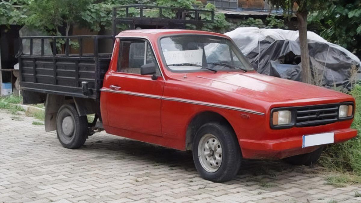 Adeta Bu Araba Modellerinin İçinde Dinlensin Diye Bestelenmiş 14 Şarkı